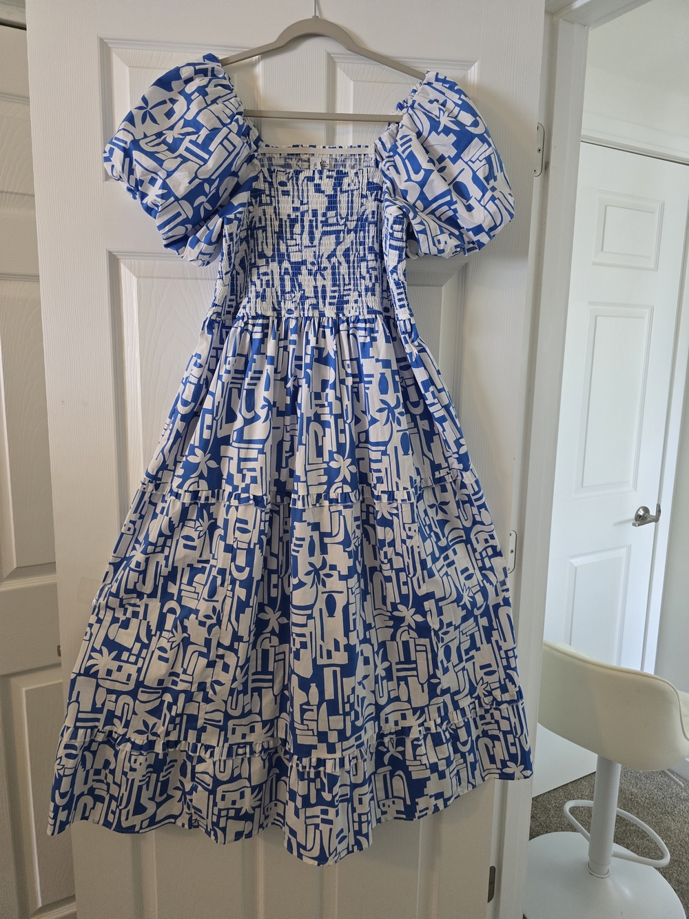 Grace + Karma Blue & White Puff-Sleeve Maxi Dress with Smocked Bodice. Size XL